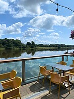 Waterford Marina Hotel