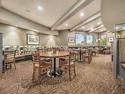 Holiday Inn Lethbridge by IHG