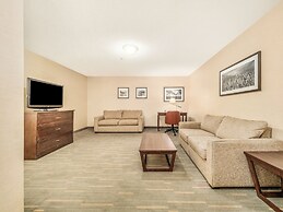 Holiday Inn Lethbridge by IHG