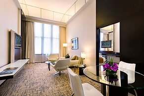 Regal Airport Hotel