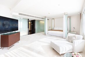 Regal Airport Hotel