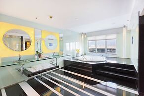 Regal Airport Hotel