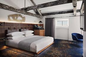 Pier One Sydney Harbour, Marriott Autograph Collection