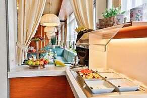 Best Living Hotel Arotel
