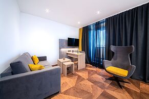 Best Living Hotel Arotel