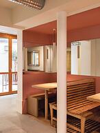 New Hotel Opera