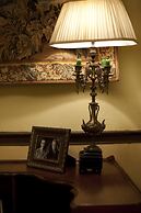 Graycliff Hotel And Restaurant