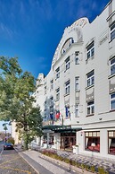 Hotel Savoy
