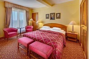 Hotel Savoy
