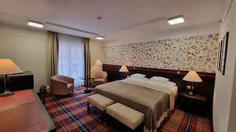 Hotel Savoy