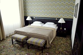 Hotel Savoy