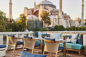 Four Seasons Hotel Istanbul at Sultanahmet - Special Class