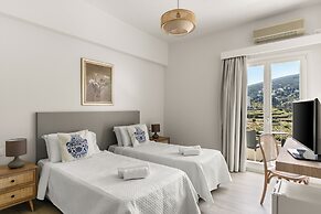 Paradise Art Hotel by Mr and Mrs White