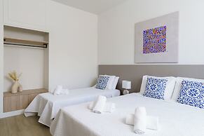 Paradise Art Hotel by Mr and Mrs White