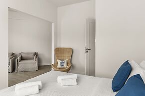 Paradise Art Hotel by Mr and Mrs White