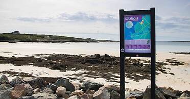 Carna Bay Hotel