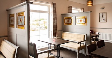 Carna Bay Hotel