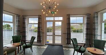 Carna Bay Hotel