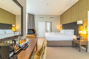 The Ro Hotel