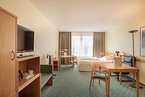 elaya frankfurt oberursel, Trademark Collection