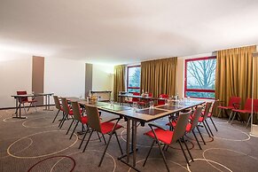 elaya frankfurt oberursel, Trademark Collection