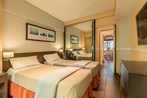 Up Viamonte Hotel