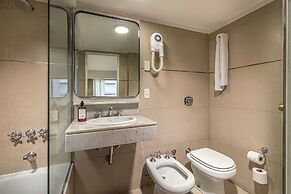 Up Viamonte Hotel