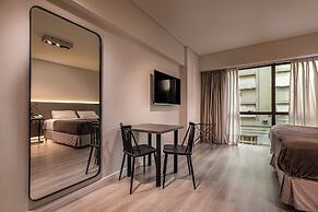 Up Viamonte Hotel