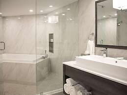 White Oaks Resort & Spa