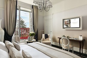 Hôtel Barrière l'Hermitage