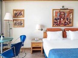 St Raphael Resort