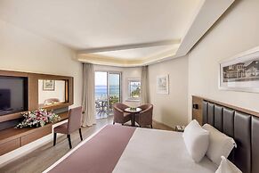 St Raphael Resort