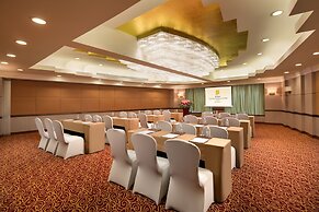 Hua Ting Hotel & Towers