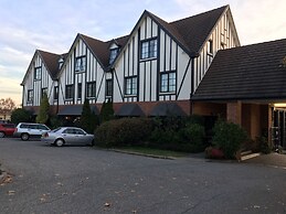 Albury Manor House
