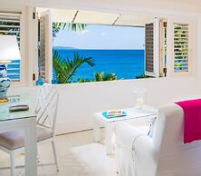 Round Hill Hotel And Villas