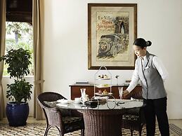 Raffles Grand Hotel d'Angkor