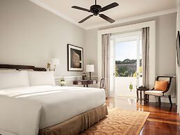 Raffles Grand Hotel d'Angkor