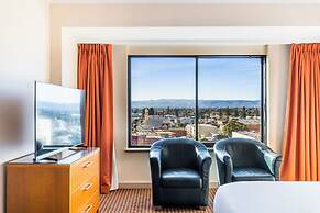 Stamford Grand Adelaide