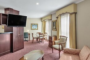 Canterbury International Hotel