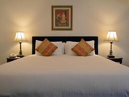 Canterbury International Hotel