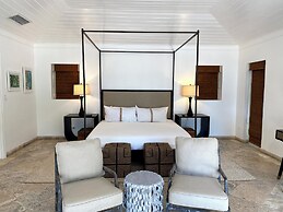 Pink Sands Resort