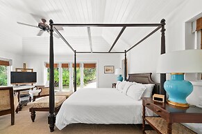 Pink Sands Resort