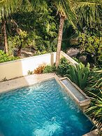 Pink Sands Resort