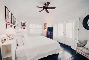 Pink Sands Resort