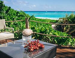 Pink Sands Resort
