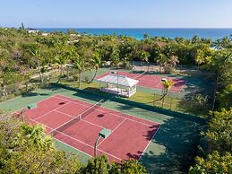 Pink Sands Resort