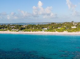 Pink Sands Resort