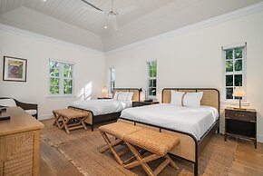 Pink Sands Resort