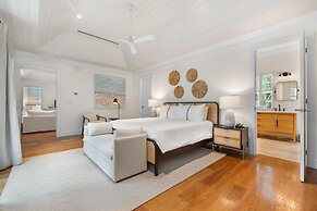 Pink Sands Resort