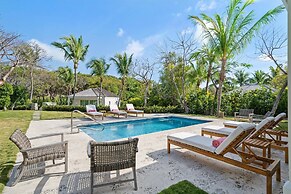 Pink Sands Resort